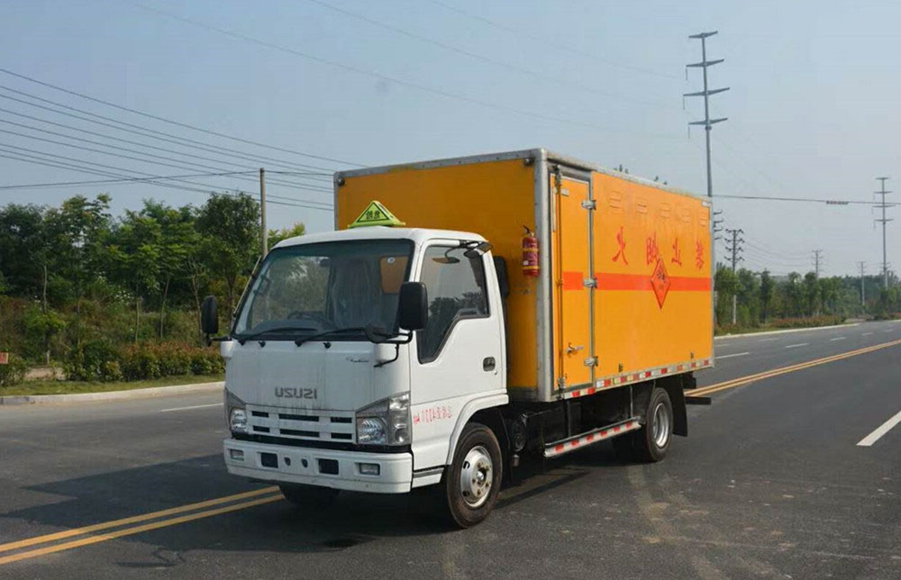 慶鈴五十鈴4米1(藍牌)爆破器材車